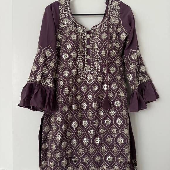 Dusty lavender Embroidered Sharara Set - Picture 2 of 5